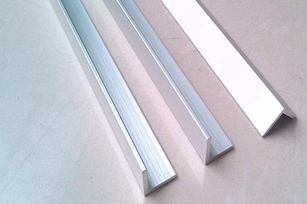Aluminum Angle Extrusion Profiles for sale