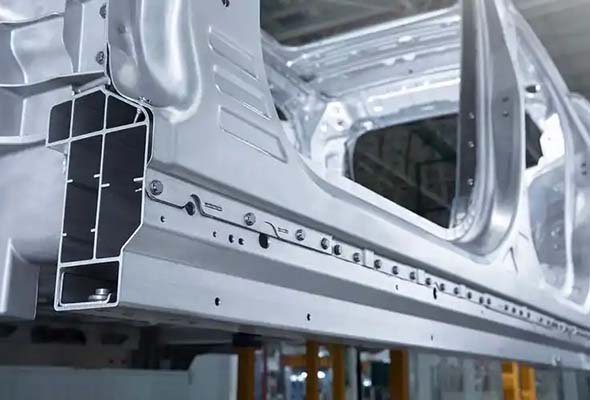 Aluminum alloy components can be used to radiators and intercoolers for automotive engines